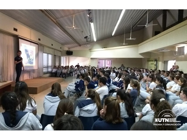 UTN San Francisco participó de la Movida Ecológica del Colegio Sagrado Corazón