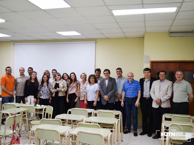 Docentes de Ingeniería en Sistemas se capacitaron con sus pares de Córdoba