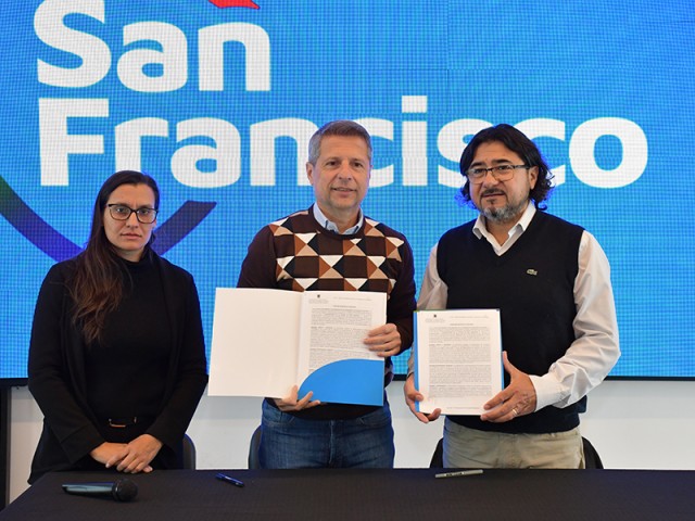 Nuestra Facultad y la Municipalidad de San Francisco firmaron convenios para el desarrollo de tres nuevas apps