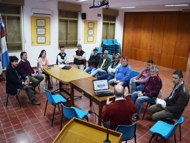 Reunión entre nuestra Facultad y la AIM para desarrollar acciones conjuntas