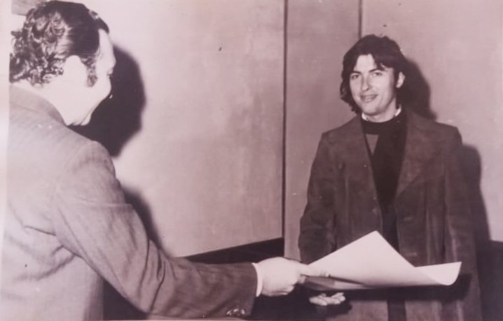 Oscar Fantino, en el momento en que recibió su título de Ingeniero en Construcciones