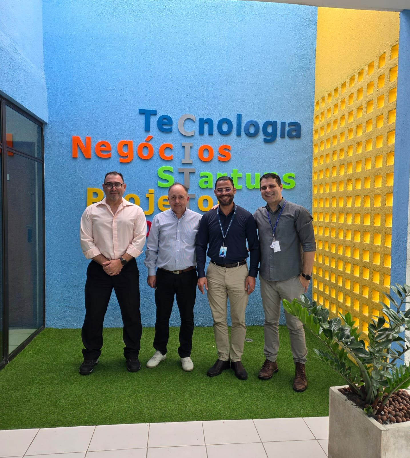 Investigadores de nuestra Facultad realizaron una misión de vinculación tecnológica en Brasil