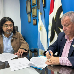 Nuestra Facultad firmó un acuerdo con la Asociación de Industriales Metalúrgicos: socios tendrán descuentos en cursos y carreras